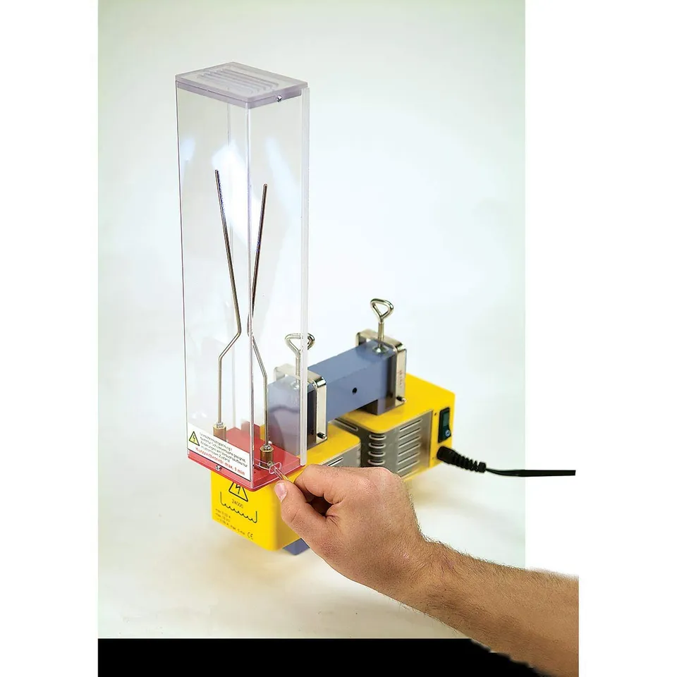 3b-scientific-u8497460-hochspannungsspule-mit-h-rnerelektroden-9-2-kv image 1